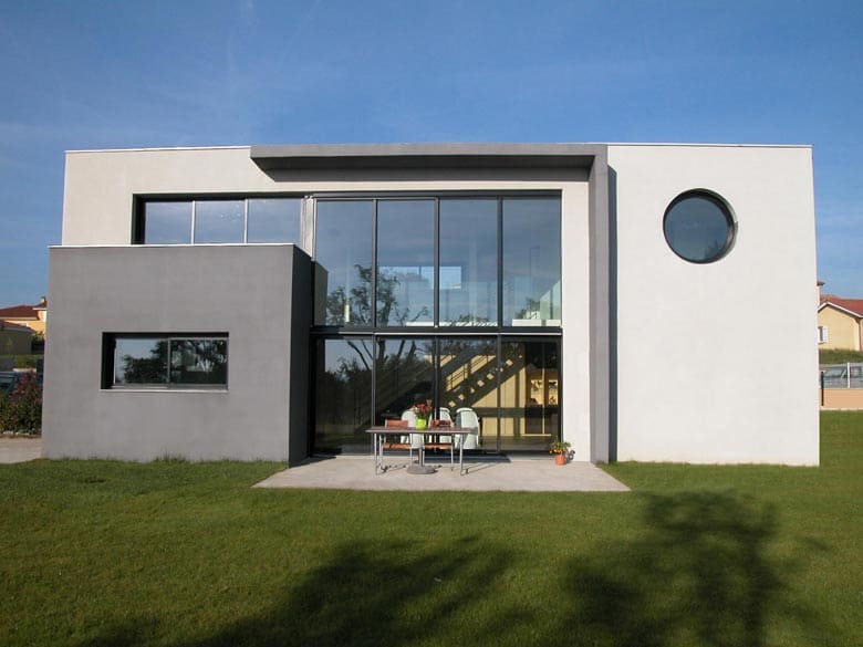 Maison contemporaine de 195 m² - Architecte Claude Veyret Lyon