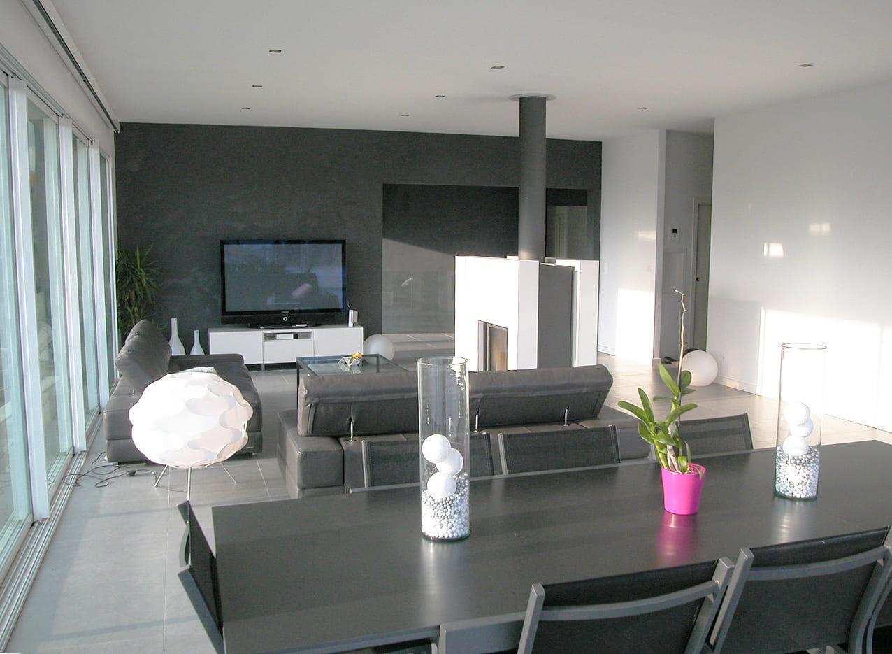 Maison contemporaine panoramique 390 m² - Architecte Claude Veyret Lyon